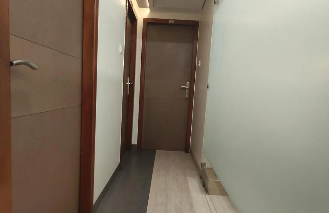 Apollo Guest House - Colaba Causeway-1