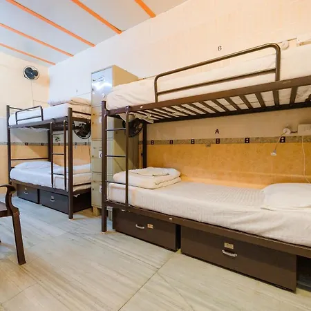 Traveller'S Inn Hotel - Fort-3